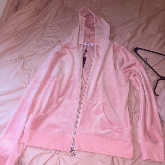Paris Hilton pink tracksuit, never worn - Picture 2 of 4